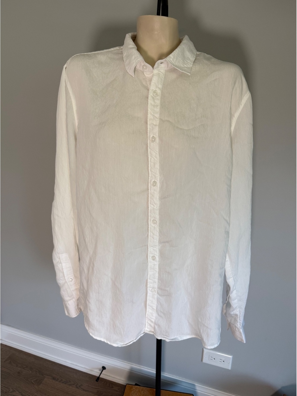 Open Edit Women's White Button-Up Shirt XL